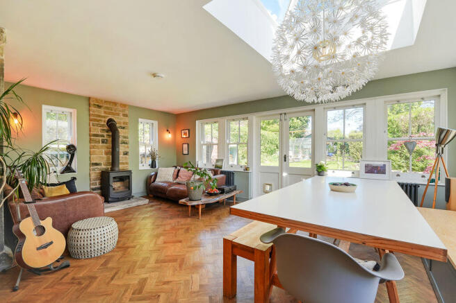 Open Plan Living / Dining 