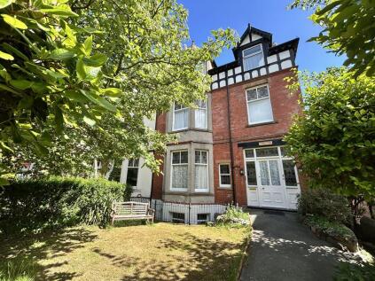 29 Abbey Road, Llandudno