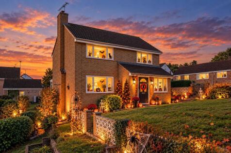 Westbury Park, Royal Wootton Bassett