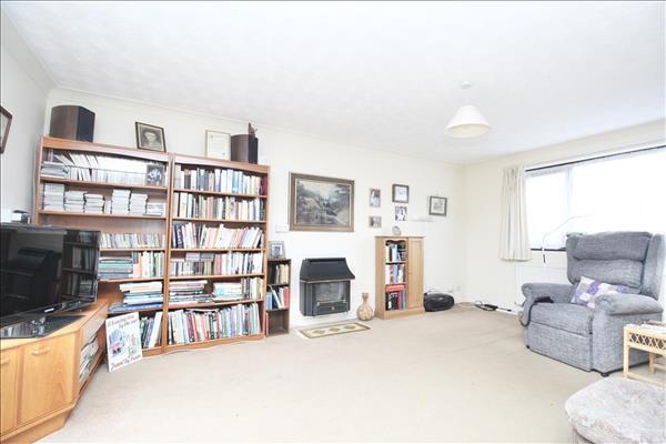 Lounge / Dining Room