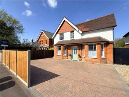 27, Avondale Road, Fleet GU51 3LE