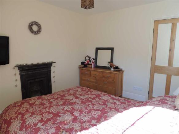 Bedroom 1: