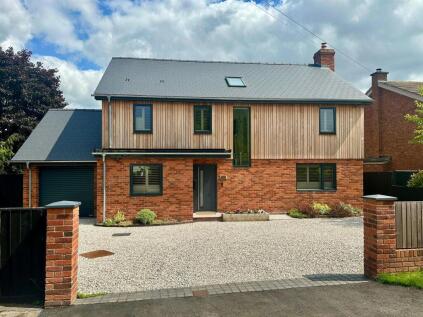 Holbrook Close, Hereford
