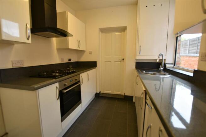 Kitchen.JPG
