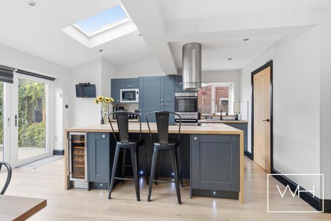 3 bed Semi-Detached for sale Image 10