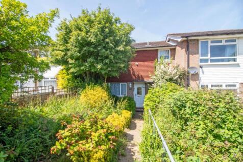 Ireland Way, Waterlooville, PO7 7NP