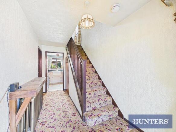 3 bed Semi-Detached for sale Image 8