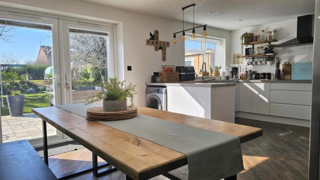 Kitchen Diner