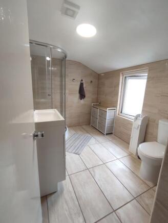 3 Powells Place, Newport, Gwent, NP20 1EL photo 4