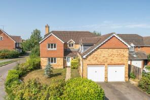 17, Huron Drive, Liphook GU30 7TY