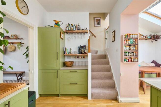 3 bed Terraced for sale Image 6