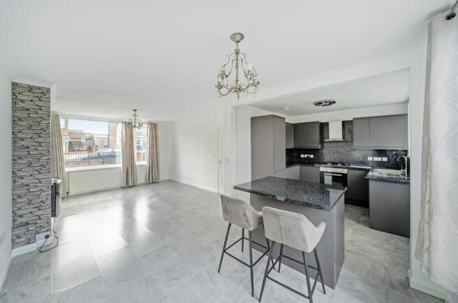 1298444-11-682f45...