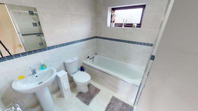 Beech Gardens Bathroom