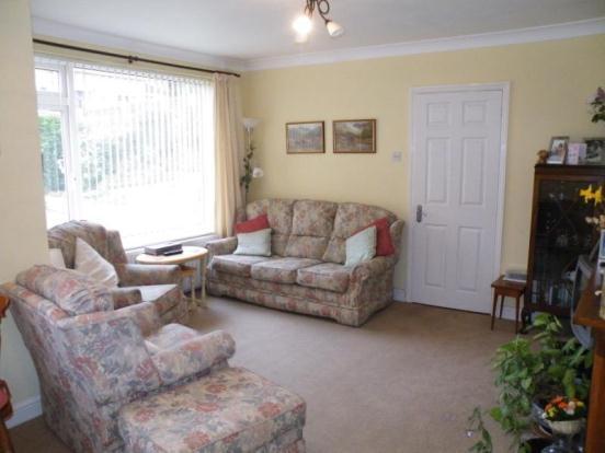 3 SITTING ROOM