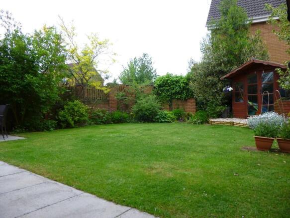 Photo 10