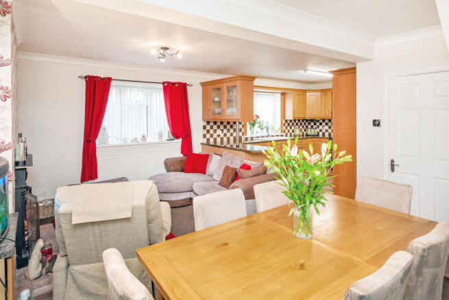 Dining/Family Room