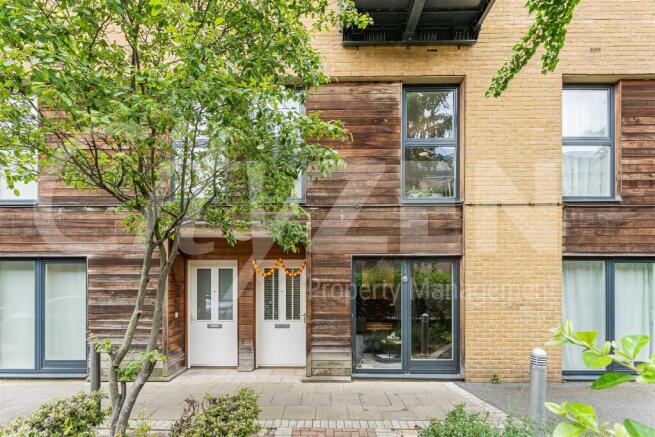APARTMENT ENTRANCE
