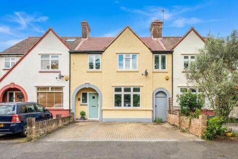 Woodland Gardens, Isleworth, TW7