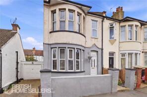 150a, Beedell Avenue, Westcliff-on-sea SS0 9JP