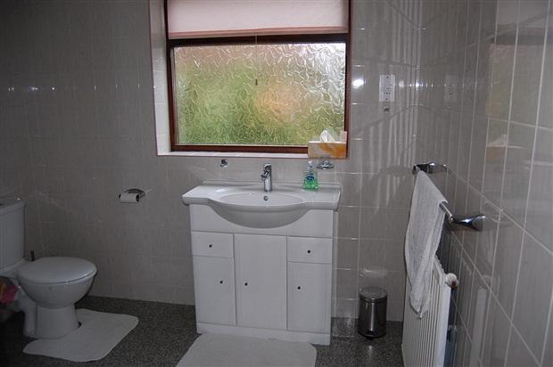 GF shower room