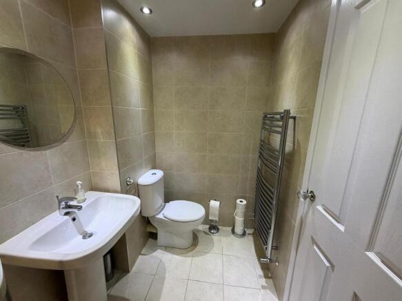 2 bed Town House for sale Image 12