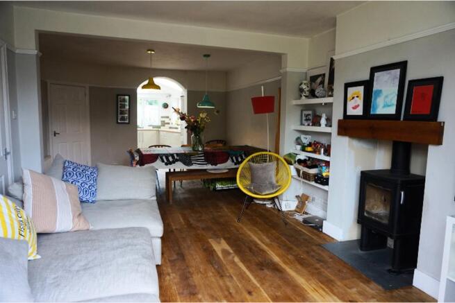 Lounge/Dining Room