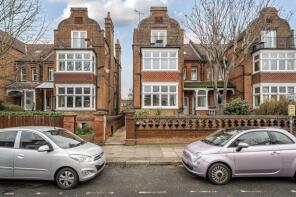 29d, Cadogan Road, Surbiton KT6 4DQ