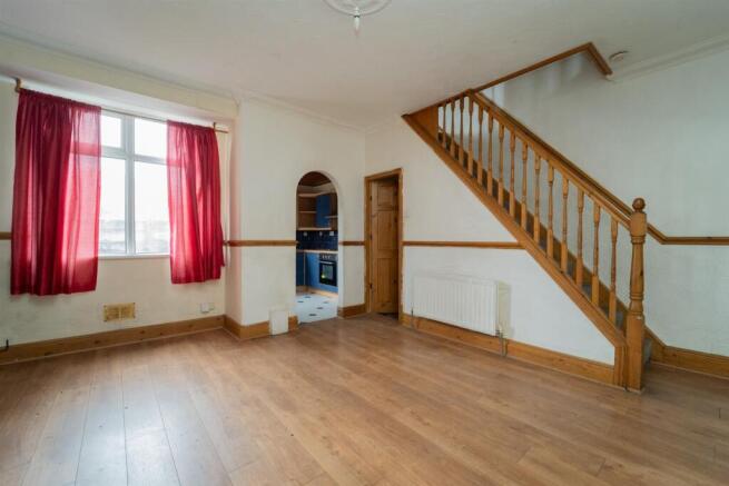 Trafford Grove, Stretford photo 4