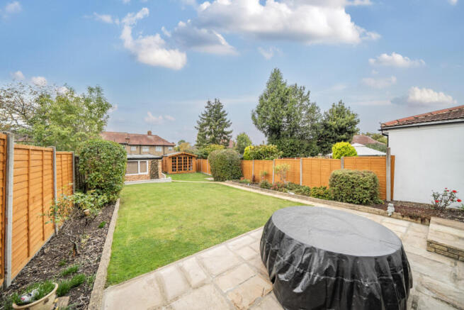 1362610-12-68de9b...