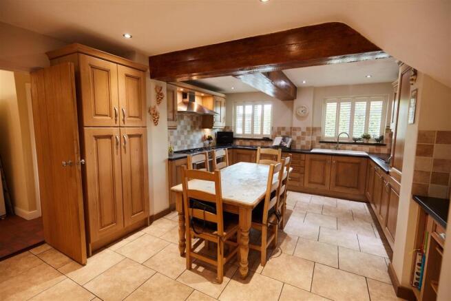 Kitchen diner