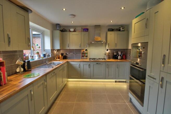 Kitchen Diner