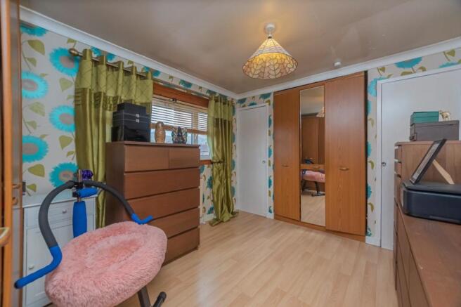 23. Bedroom 2 (1).jpg