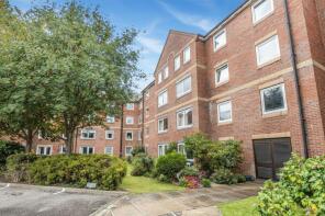 Flat 11, Tumbling Bay Court, Henry Road, Oxford OX2 0PE