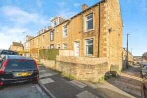 19, Aberdeen Place, Bradford BD7 2HG