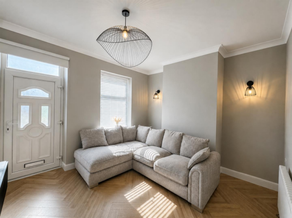 2 bed Terraced for sale Image 4