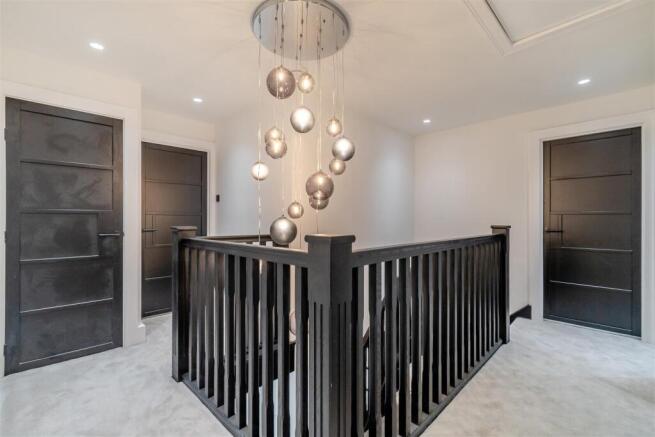 8628166-interior49.jpg