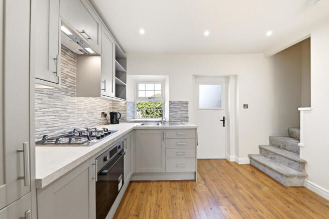 2 bed Terraced for sale Image 6