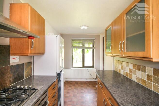 Corsham Court, GREAT HOLM, Milton Keynes, Buckinghamshire, MK8 photo 4