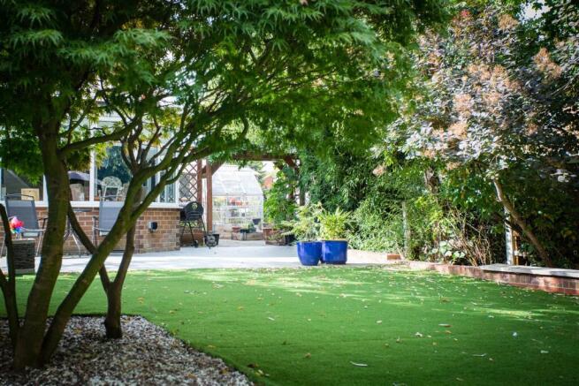 GARDEN