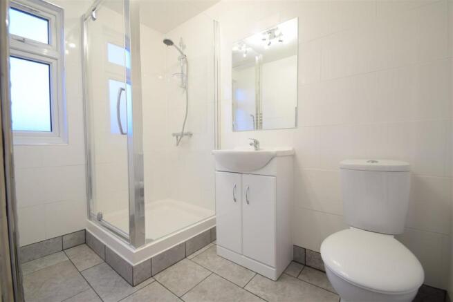 SECOND FLOOR SHOWER ROOM