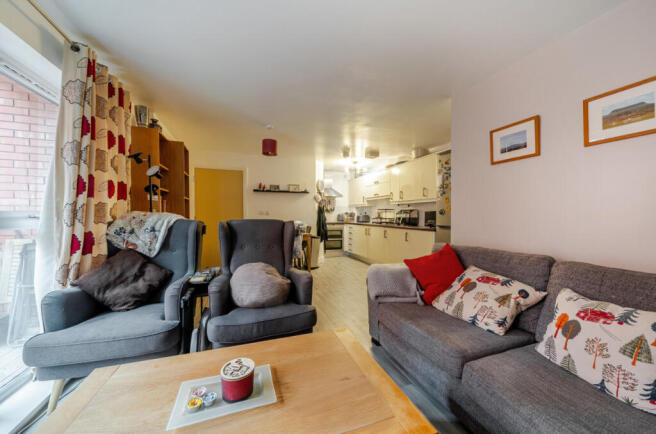 1418653-11-699ecf...