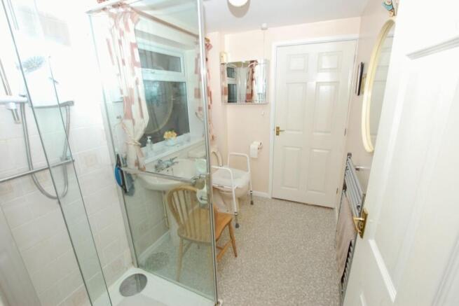 Annex Shower Room