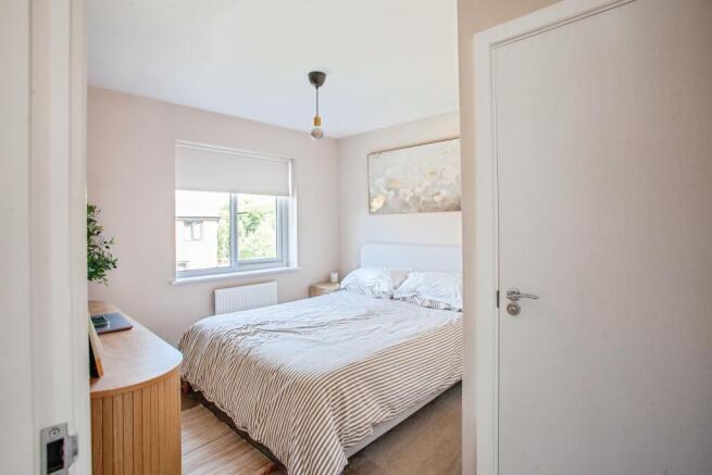 3 bed Detached for sale Image 9