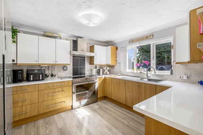 21 Laceys Drive (Leverton)-21