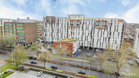 Victoria Avenue, Southend-on-sea, SS2 6