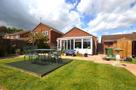 Sunningdale Gardens, Bognor Regis, PO22 9LE