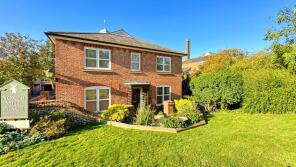 1, North Mill Place, Halstead CO9 2FA