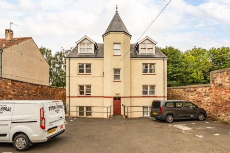6 Plummer Court, Dalkeith, EH22 1EX