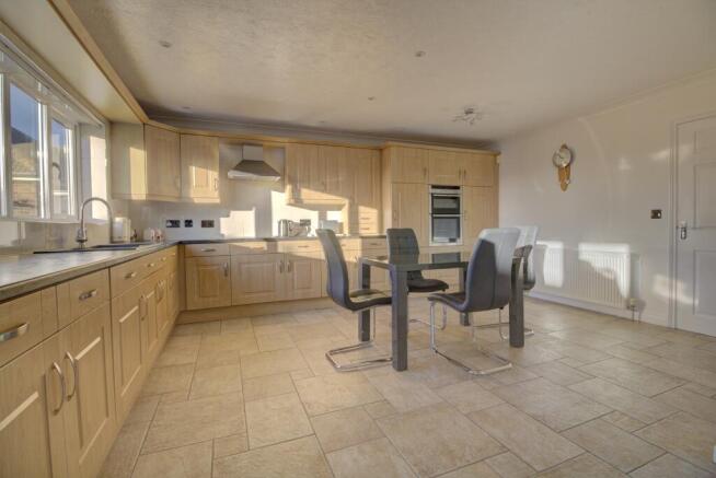 Kitchen-diner