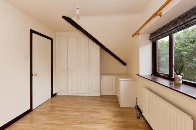 2 bed Flat for sale Image 7